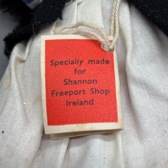 Jay of Dublin Collectors Character Doll Donegal Woman Handmade Ireland Tag 6.5" - Picture 4 of 11